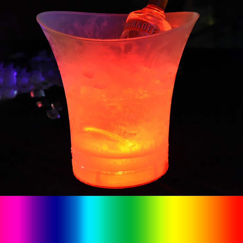 Cubo de hielo LED de plástico de 5L, Cubo de cerveza de champán, bares de nocturna, luz LED de 4 colores, discotecas: MULTI