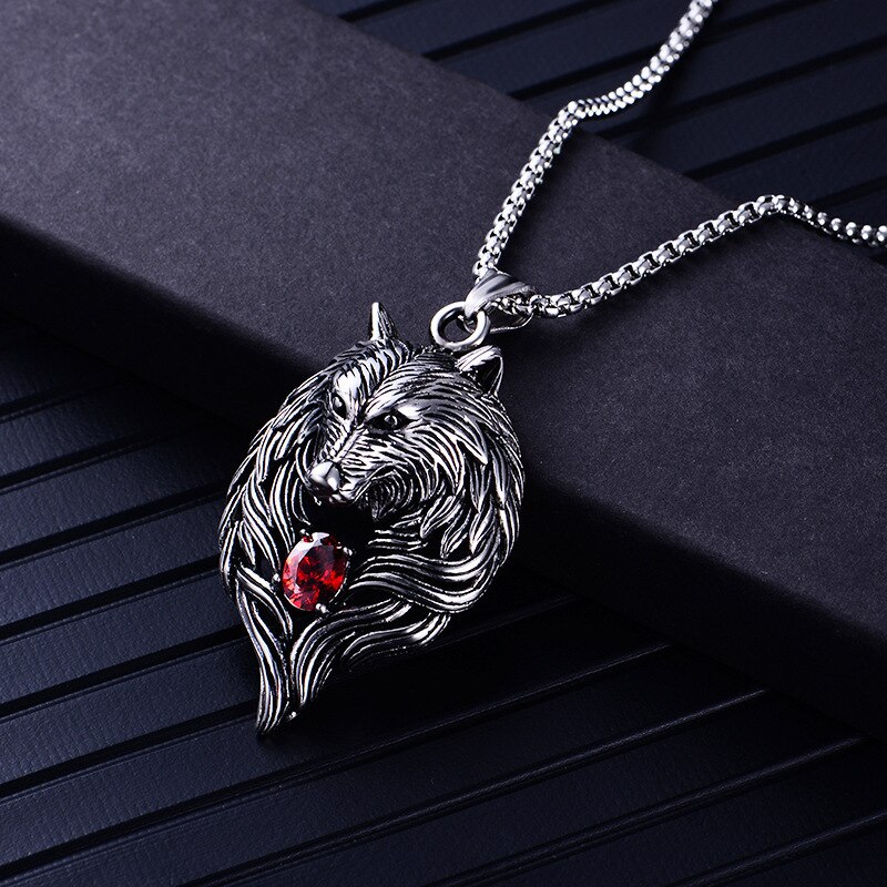 Domineering Pendant Party Accessories Wolf Head Titanium Steel Chain Men&#39;s Wolf Tooth Necklace