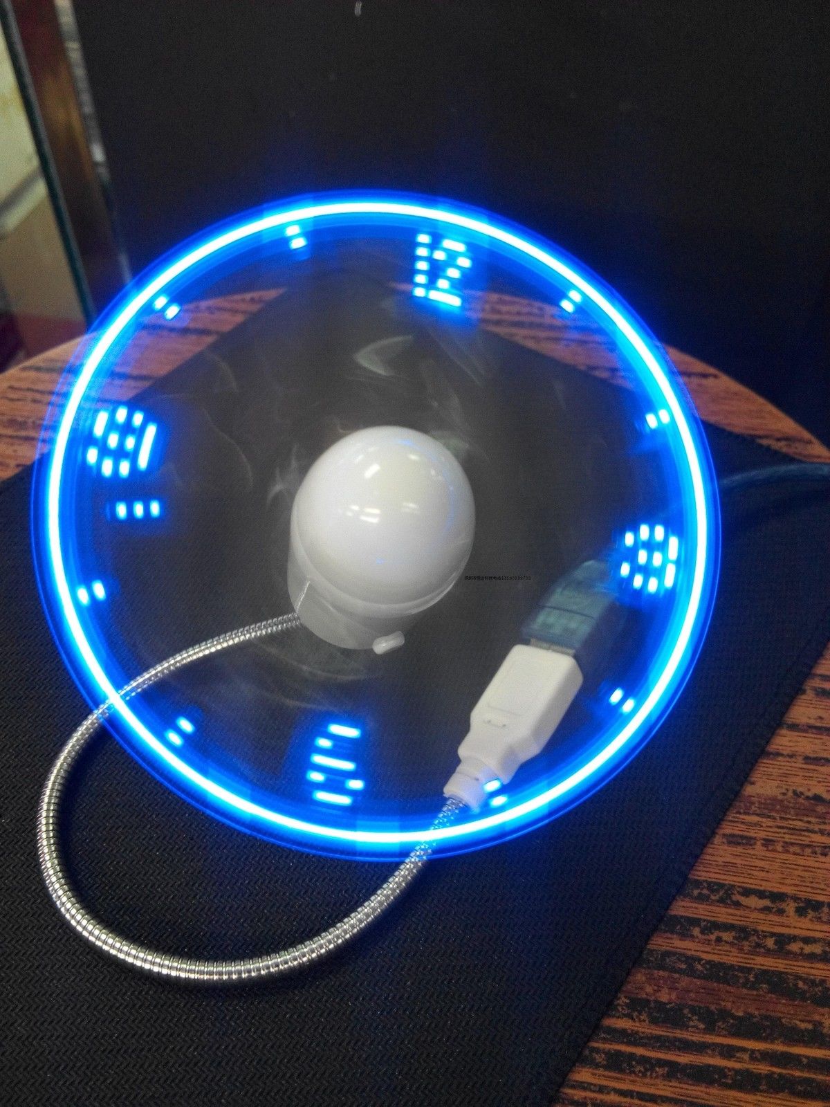 Blauw Duurzaam Verstelbare Usb Gadget Mini Flexibele Led Light Usb Fan Tijd Klok Desktop Klok Cool Gadget Tijd Display