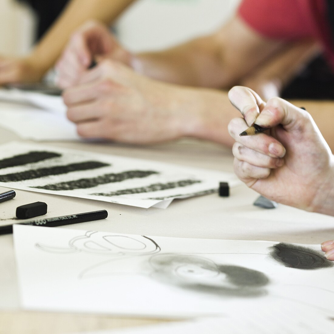 Drawing Sketch Pencils and Drawing Pad Art Supplies for Drawing Art Sketching Shading Artist Pencils for Beginners