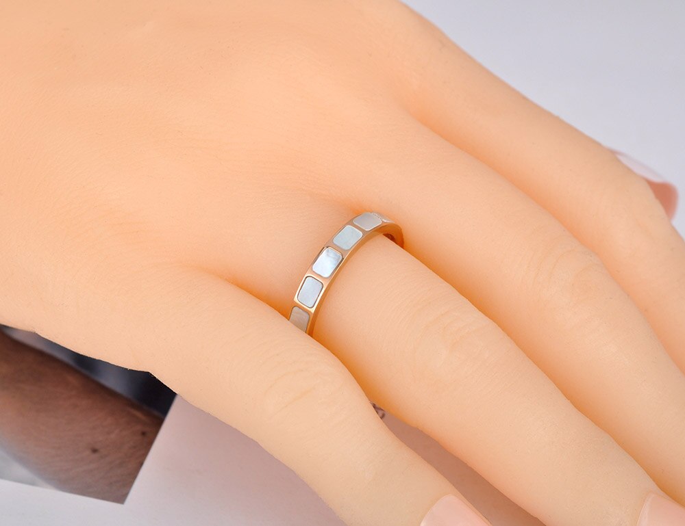 Lokaer Original Trendy Stainless Steel Wedding Rings For Women Girls Rose Gold Shell CZ Crystal Engagement Jewelry R20009