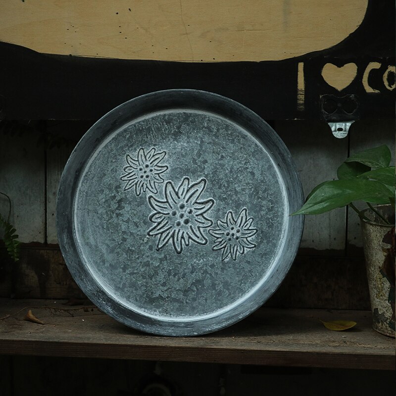 Retro Galvanized Iron Metal Round Plate Desktop Flat Dessert Bread Plate Antique Decor Handles Serving Tray Photography Props