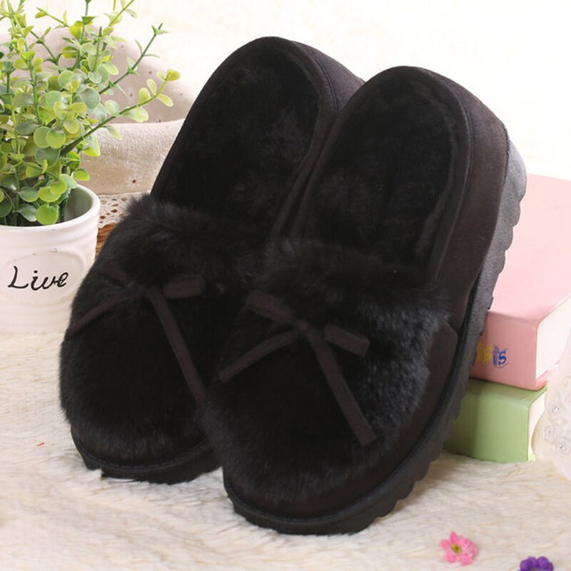 Vinter platå skor kvinnor utomhus hem tofflor kvinnlig vinter päls rutschbanor hus sandaler fuzzy tofflor dam söta rosett loafers: Svart / 38