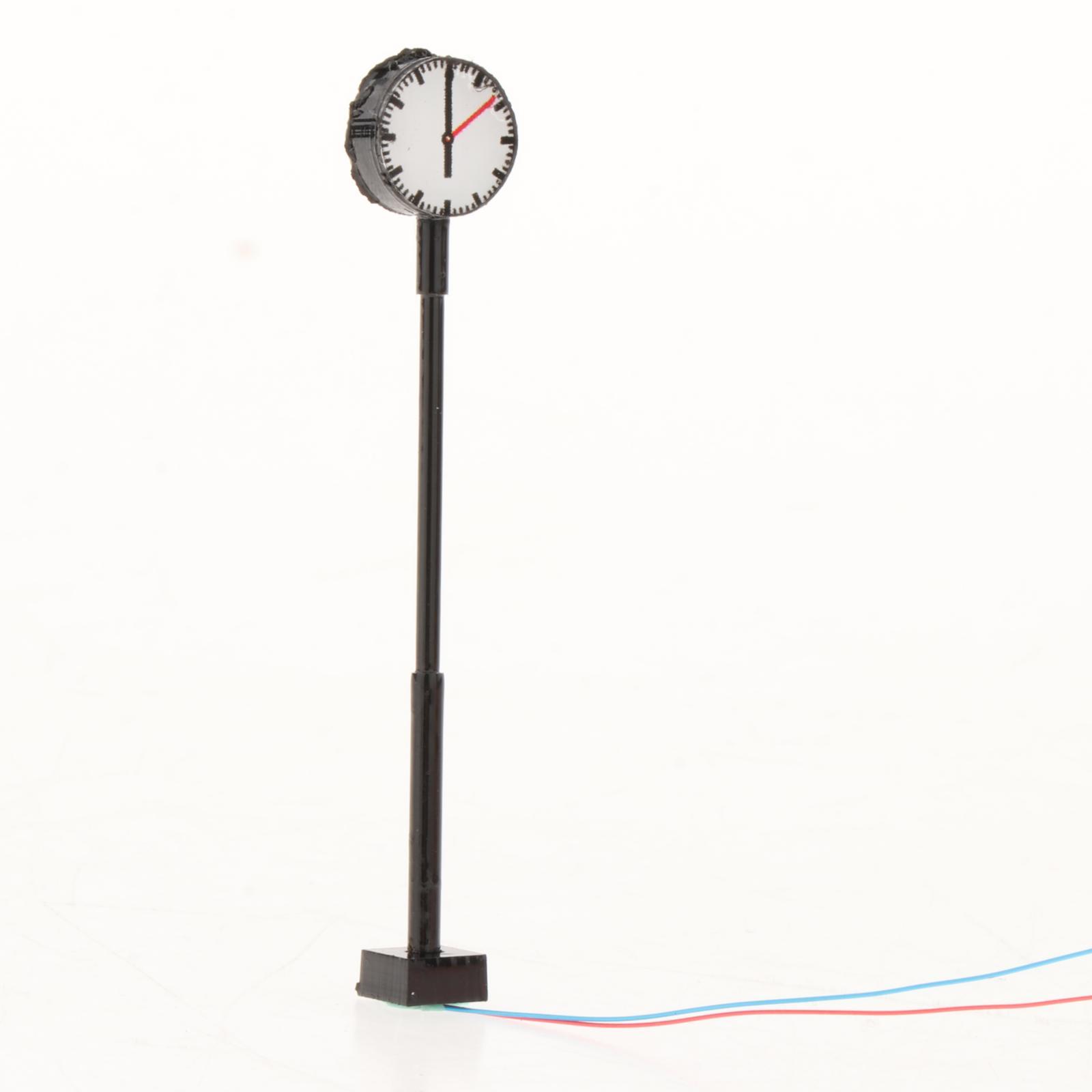Evemodel HO Scale 1:87 Platform Clock Lamp Street Light | 3pcs Train Station Layout Accessories