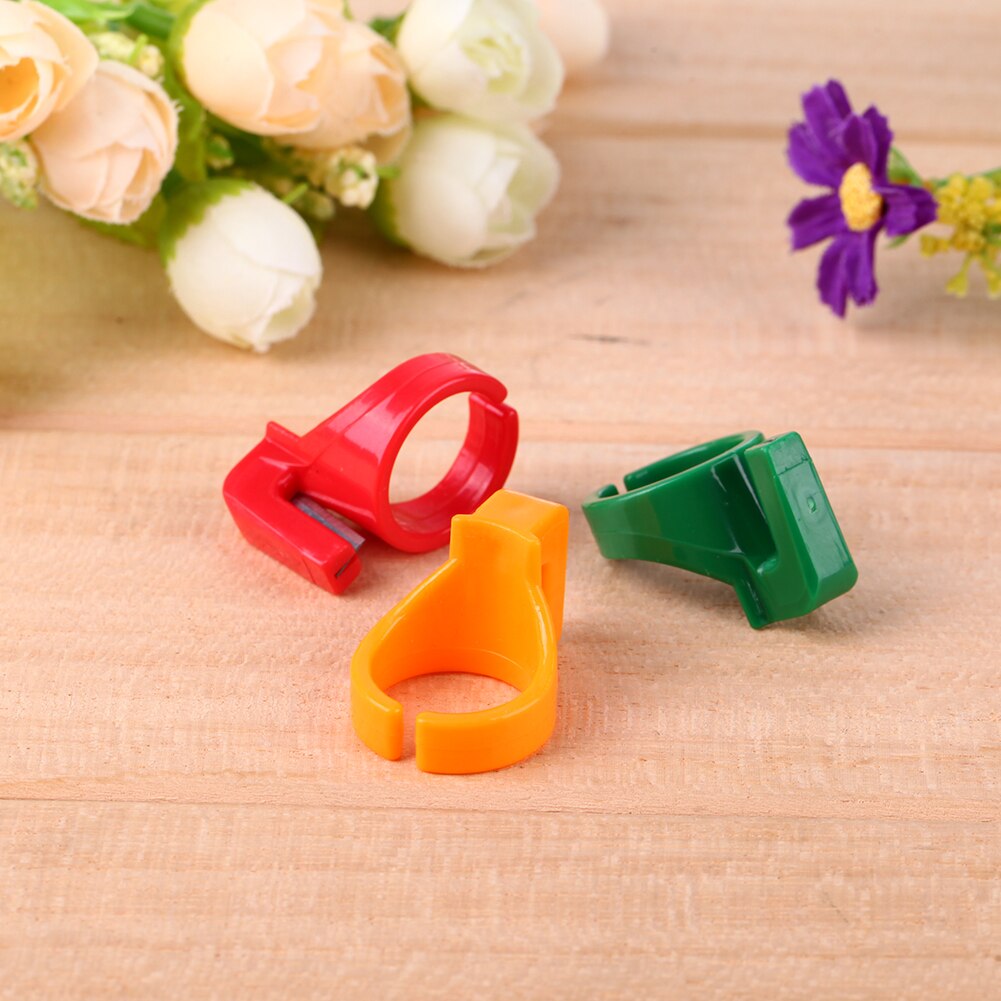 3pcs/set Plastic Sewing Thimble Ring with Thread Cutter Finger Thimbles Thread Cutter Finger Tangent Tools Sewing Accessories