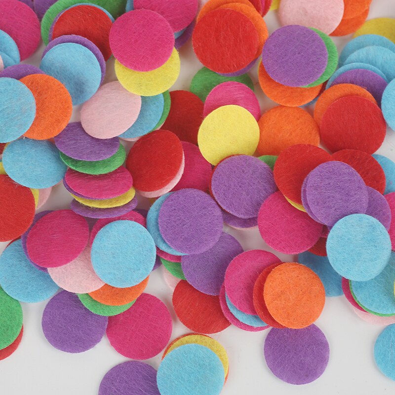 100pcs 15/20/25/30mm Ronde Vel Niet-geweven Vilt Doek Vilt DIY bundel Voor Craft Scrapbook Decoratie DIY Craft Supplies