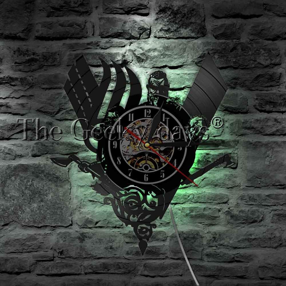 Viking kompass veggklokke klokke vintage hengende vinylplate veggklokker mystiske norrøne magick veggkunst dekor til stue: Rød