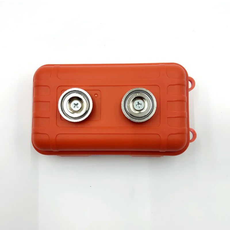 Magnetischer Schlüsselhalter unter dem Auto, versteckt einen Schlüssel, magnetischer Autoschlüsselhalter, Schlüsselversteck, multifunktionale Kasten für Ersatzschlüssel, GPS-Lokalisierer: Orange