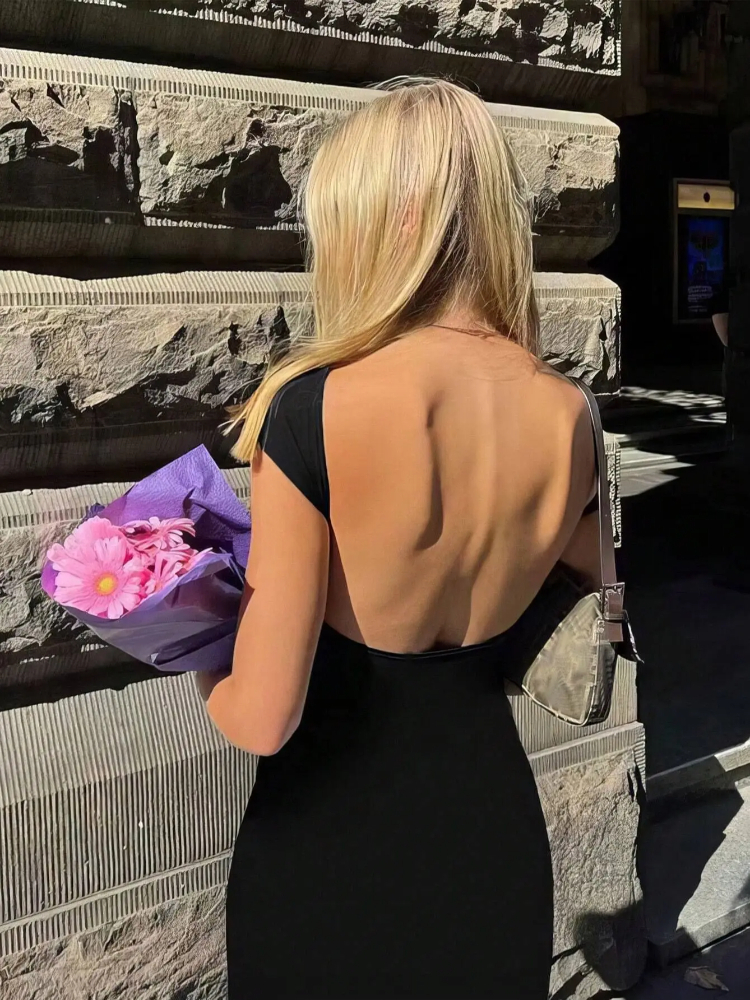 Koreaanse Solide Sexy Backless Maxi Jurk Vrouwen Elegante Elastische Slanke Korte Mouw Lange Jurken Vrouwelijke Bodycon Streetwear Kleding