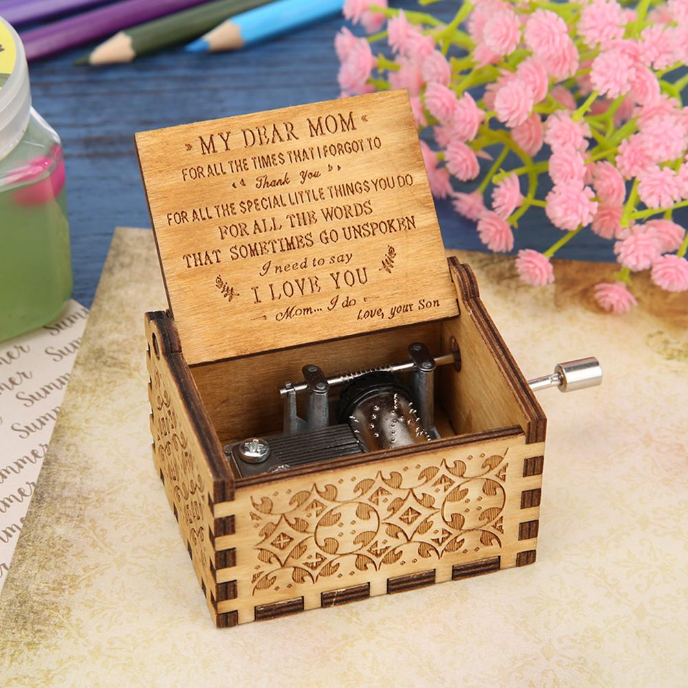 Retro Gesneden Houten Musical Box Hand Aangezwengeld Handleiding Verfijnde Elegante Muziek Dozen Kinderen Kid Verjaardag Decoratieve Aanwezig