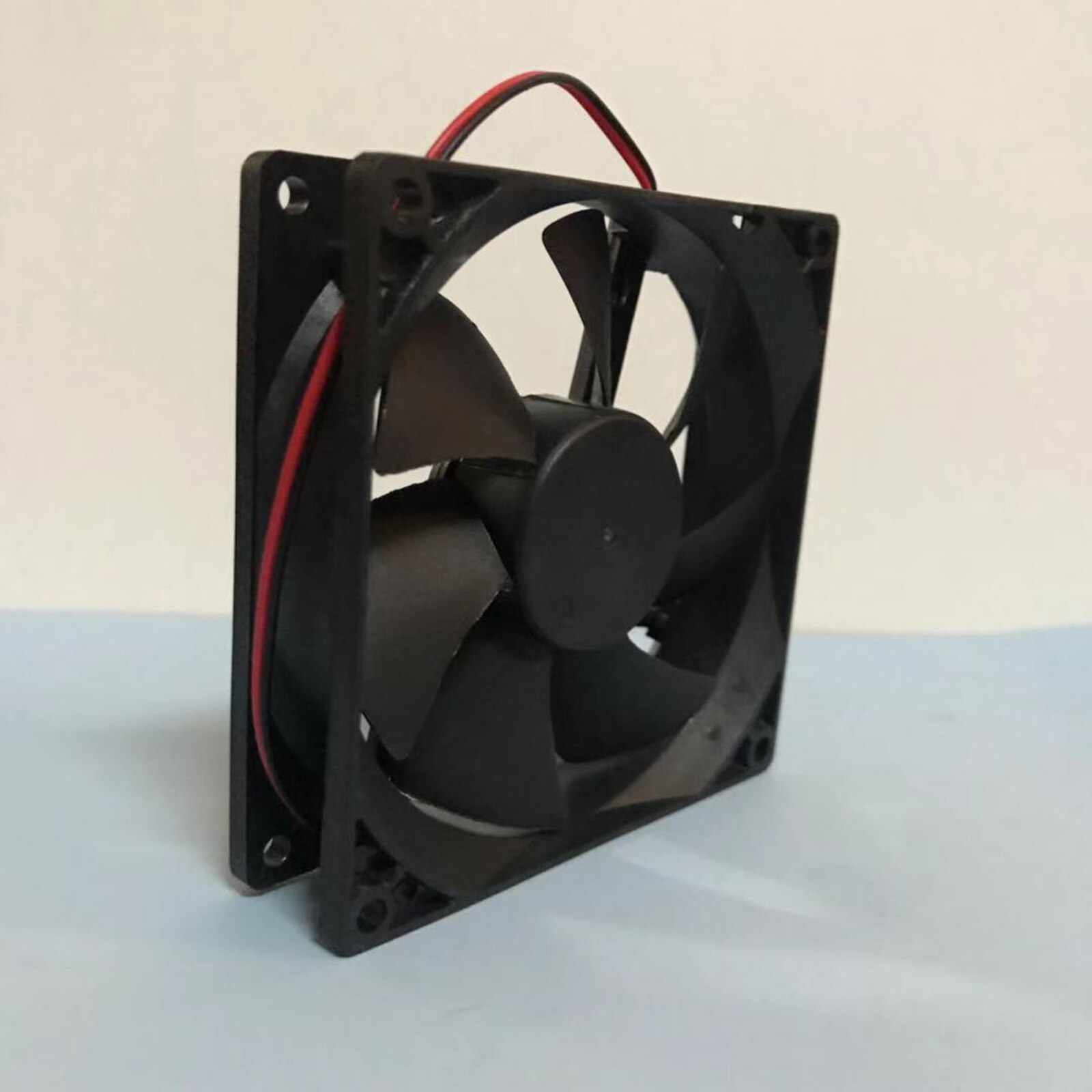 Brushless 2-wire Refrigerator Cooling Fan YHWF-9025 fridge Water Dispenser Cooling Fan Parts Accessories 12V 0.20A 2 Pin