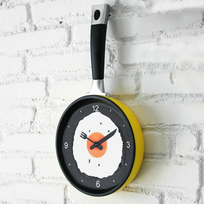 Neue freundlicher Wanduhr Kreative Omelett Pfanne Küche gebraten Ei Mini freundlicher Wanduhren Küche Uhr 3 Farben