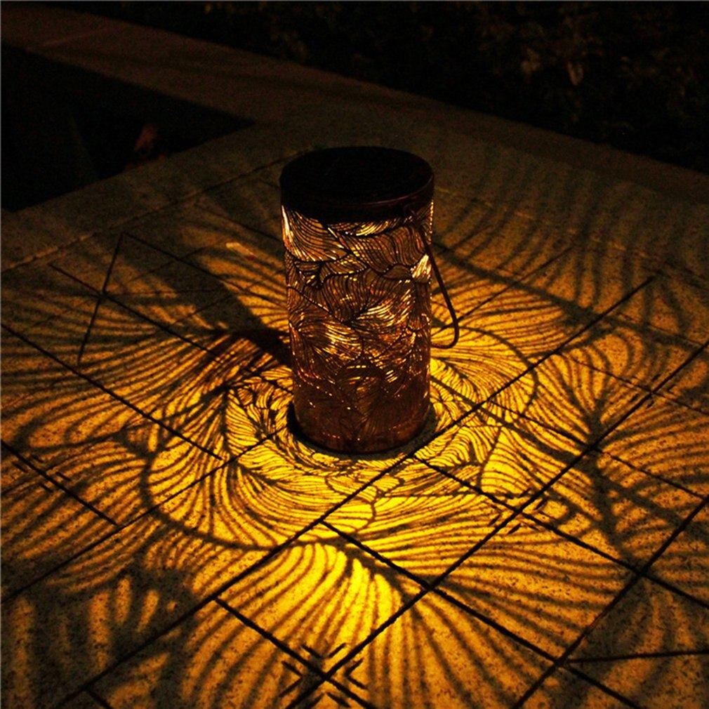 European style Solar lantern Outdoor metal can hang LED garden light backyard terrace decorative light Self-locking switch