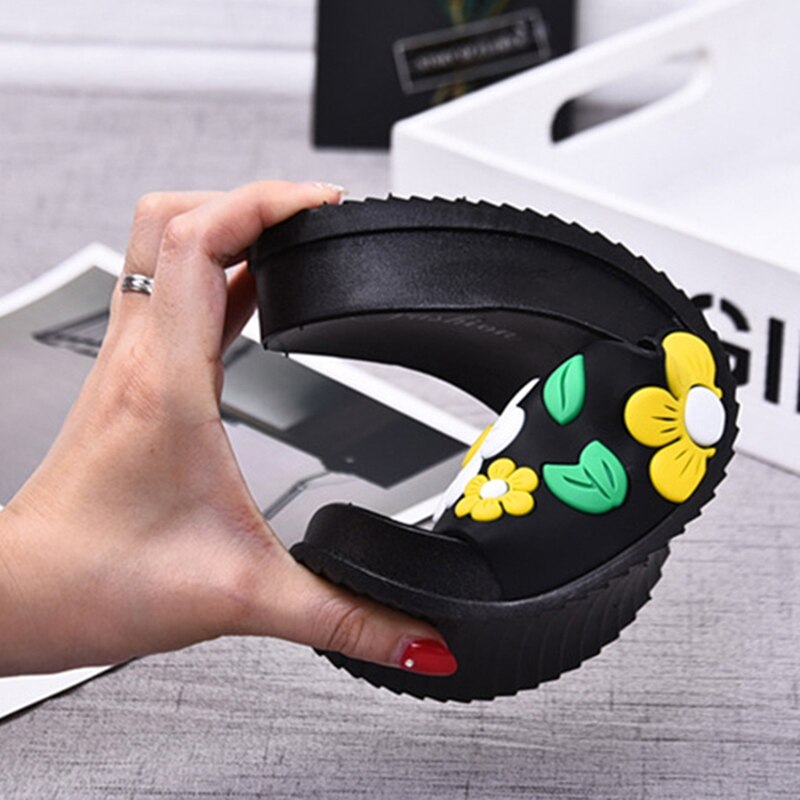 Sommar damer casual sandaler och tofflor plast enkla blommor inomhus hemma skor utomhus strand skor kvinnor