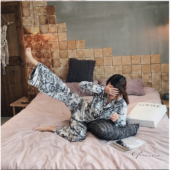 Animal Whisper Suit Pyjamas Women, Long-sleeved Sleepwear ,Home Clothes ,autumn&Winter Special Print Pajama sets