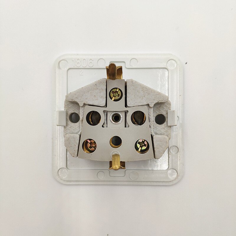 Eu europæisk vandtæt industriel vekselstrøm el strøm eu standard stikkontakt 16a 250 vplug adapter forlængerledning stik