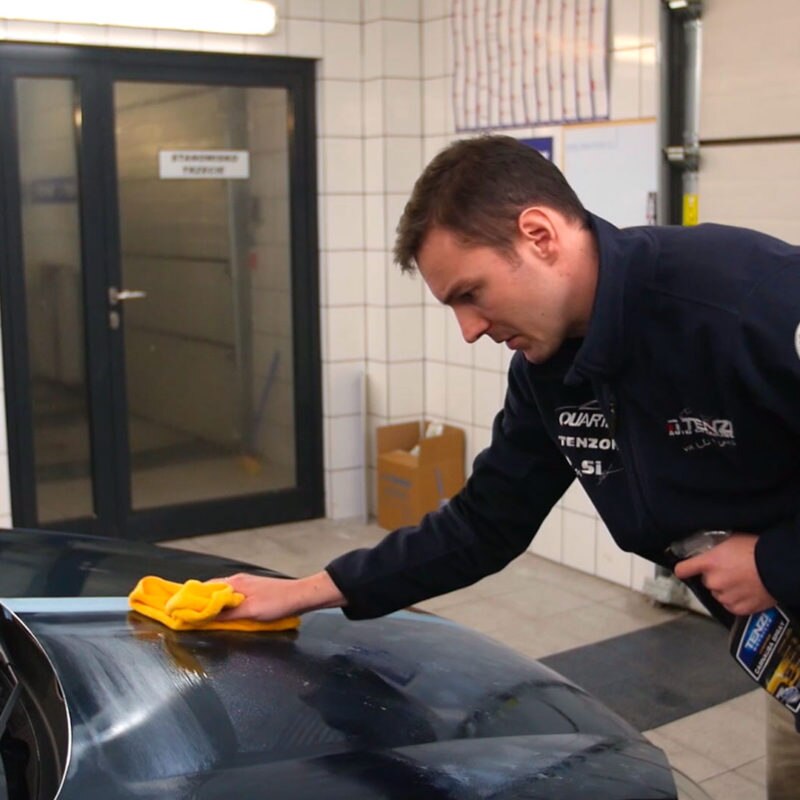 Tenzi Detailer - Spray de Cera Carnauba para Llantas - Protección Llantas