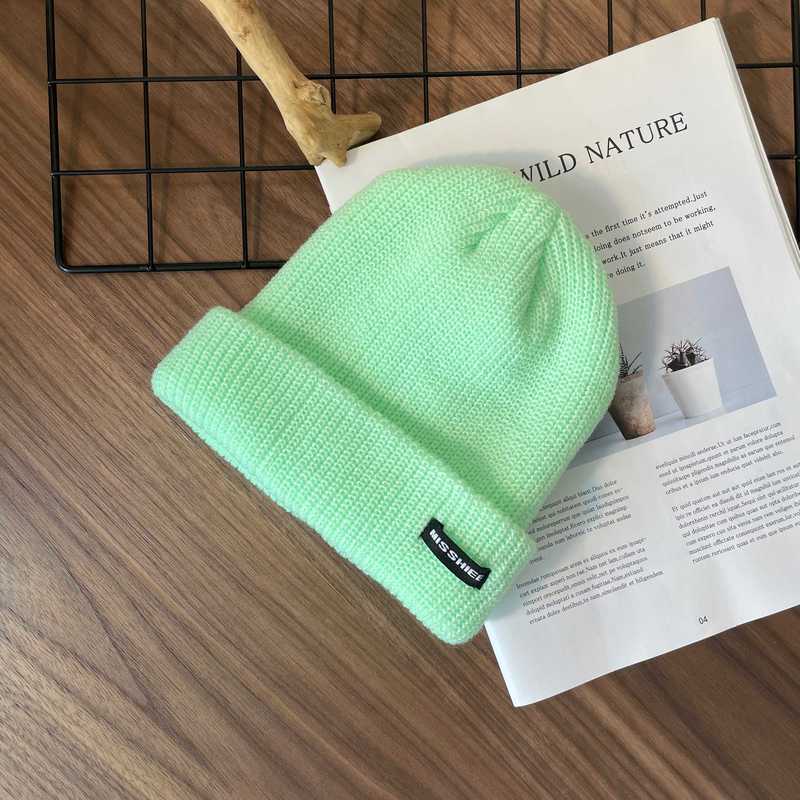 Ull strikket lue for menn og kvinner cap enkel stil hodeplagg ren farge strikking allsidig uformell høst og vinter varm lue: Mz38-12