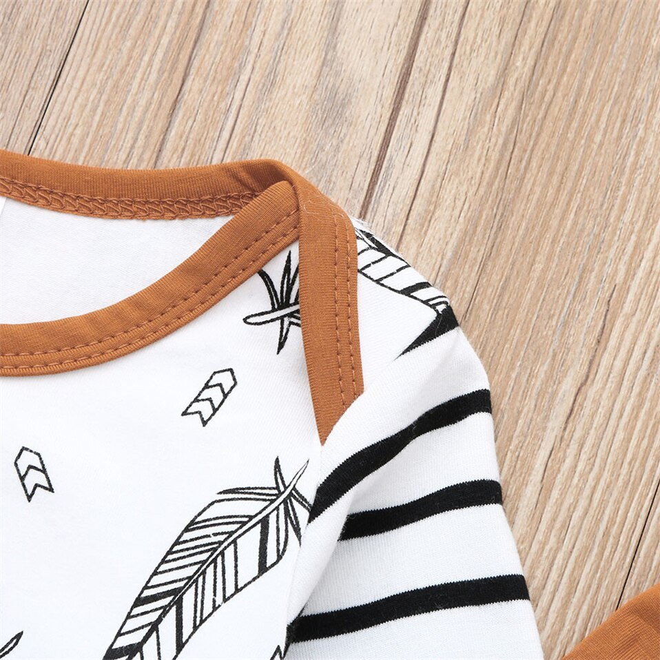 Babytøj til nyfødt baby dreng pige tøj fjer t-shirt toppe stribede bukser tøj outfits sæt vetement enfant fille