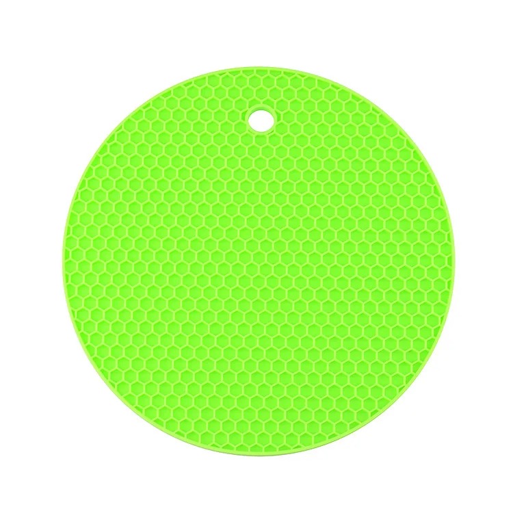 18/14 cm Runde Hitzebeständige Silikon Matte Trinken Tasse Untersetzer Nicht-slip Topf Halter Tisch Tischset Küche zubehör Unterzetter: M / green