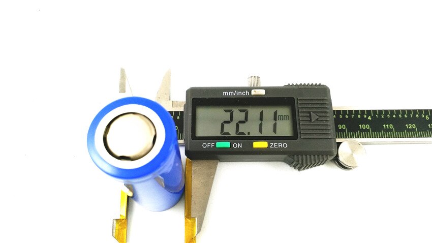 2pcs 3.7v 22650 rechargeable lithium ion battery li-ion cell 3000MAH ICR22650 for LED flashlight torch and speaker