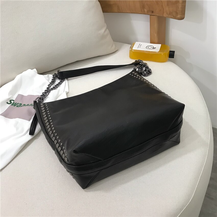 Casual Klinknagel Schoudertas Vrouwelijke Beroemde Keten Crossbody Tassen Voor Vrouwen Lederen Handtassen Grote Capaciteit Tote Bag Sac Een belangrijkste