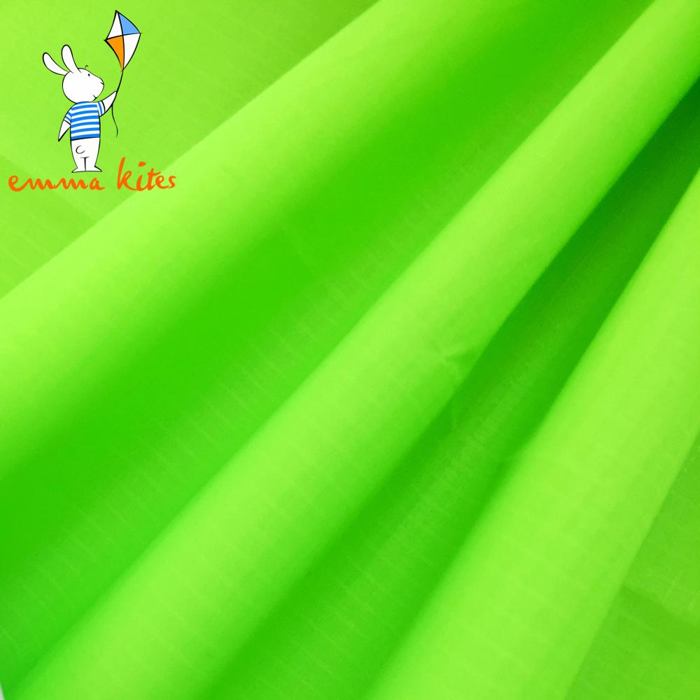 Fluo Green Ripstop Nylon Fabric 48g (sqm) Water Repellent Dustproof Airtight PU Coating Fabric for Kites Inflatable Skydancer