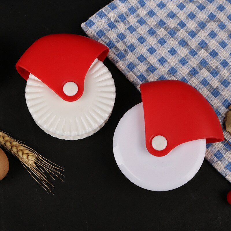 Pizza Pastry Lattice Cutter Pastry Pie Decor Cutter Plastic Wheel Roller for Crust Baking Cutter Kitchen Accessories Tool Gadge