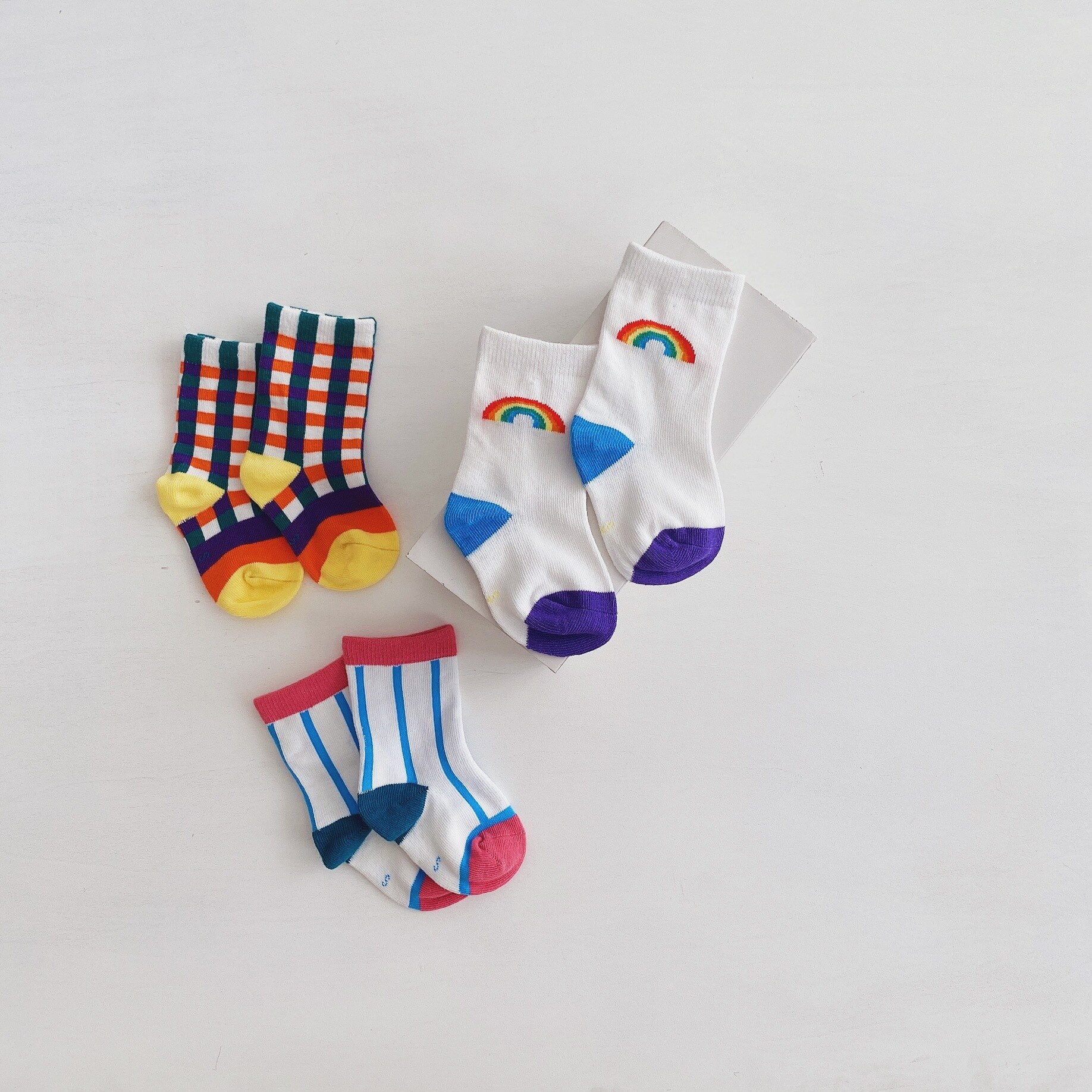 2020 niemowlę rzeczy Dzieci niemowlę dziewczynka tęcza skarpetki niemowlę nowonarodzone maluch chłopcy dziewczęta środkowe skarpetki Bebes modny nadruk bawełniane skarpetki