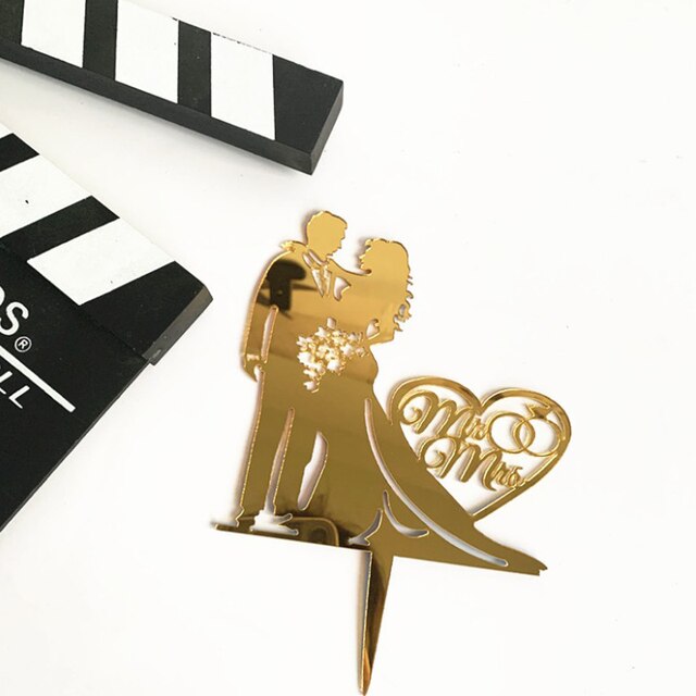 Wedding Cake Topper Mr Mrs Bride Groom Cake Decoration for Proposal Engagement and Wedding Gold and Black: A Gold