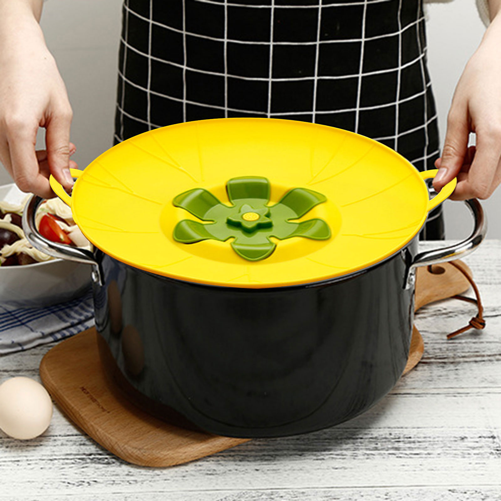Spill Stopper Lid Cover Practical Boil Over Safeguard Anti-Spill Lid Cover Rotatable Pot Pan Gadgets