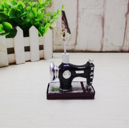 1PC Simple And Stylish Wooden Notes Message Folder Photo Display Folder Desktop Accessories: Sewing machine