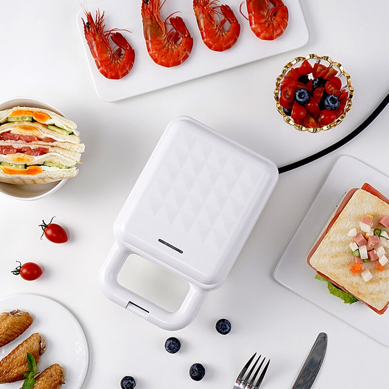 Sandwich Maker Portable Breakfast Maker Non-Stick Kitchen Appliances Multifunctional Office Available Sandwich Maker