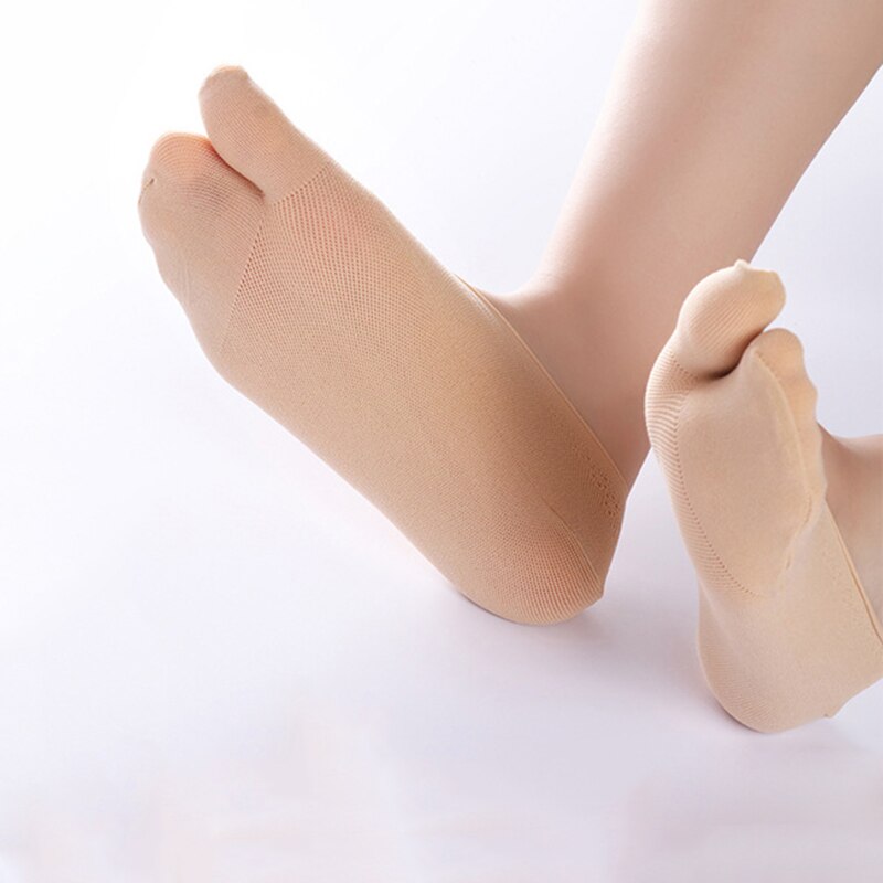 1 paio di calzini Tabi in Nylon da donna di moda con dita Separate vestiti in stile giapponese calzini invisibili estivi in seta di ghiaccio pantofole da donna