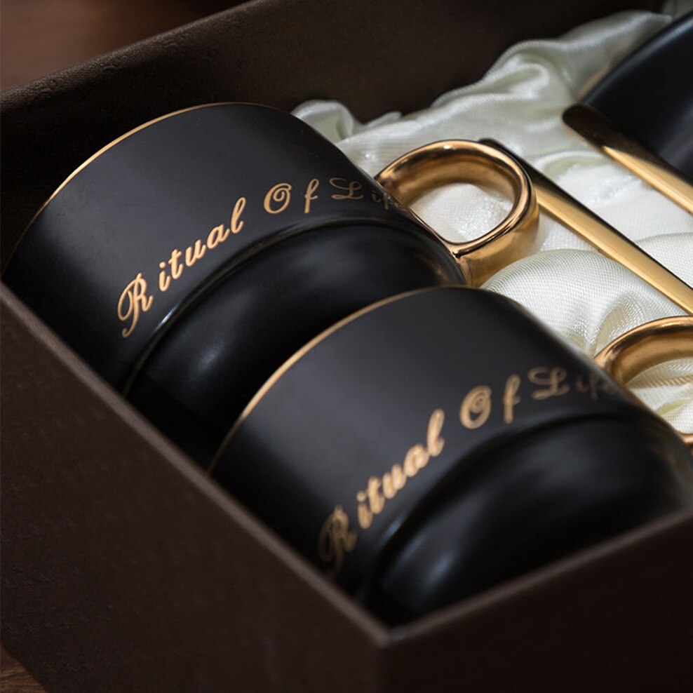 Ensemble de sous-tasses à café en céramique, ensemble de 6 pièces, tasse à thé simple européenne avec cuillère, emballage , tasse à café glaçure colorée, ensemble