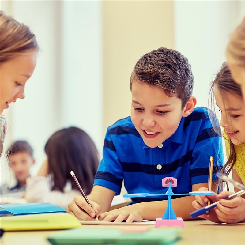 1 Set of Student Tray Balance Kid Science Laboratory Equipment Simple Balance