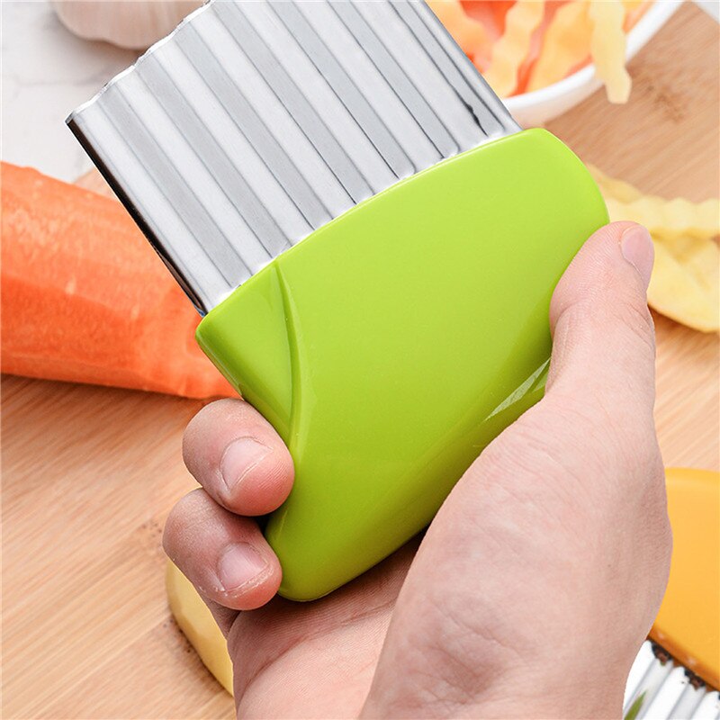 Potato Cutter Chips French Fry Maker Stainless Steel Wavy Knife French Fries Chopper Potato Knife Chopper Crinkle Wavy Slicer