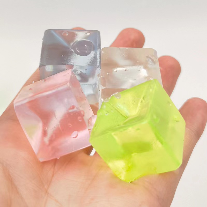 2023 Zappelspielzeug Mini Squishy Spielzeuge Mochi Eisblock Stressball Spielzeug Kawaii Transparenter Würfel Katzenpfote Fisch Stressabbau quetschen Spielzeug
