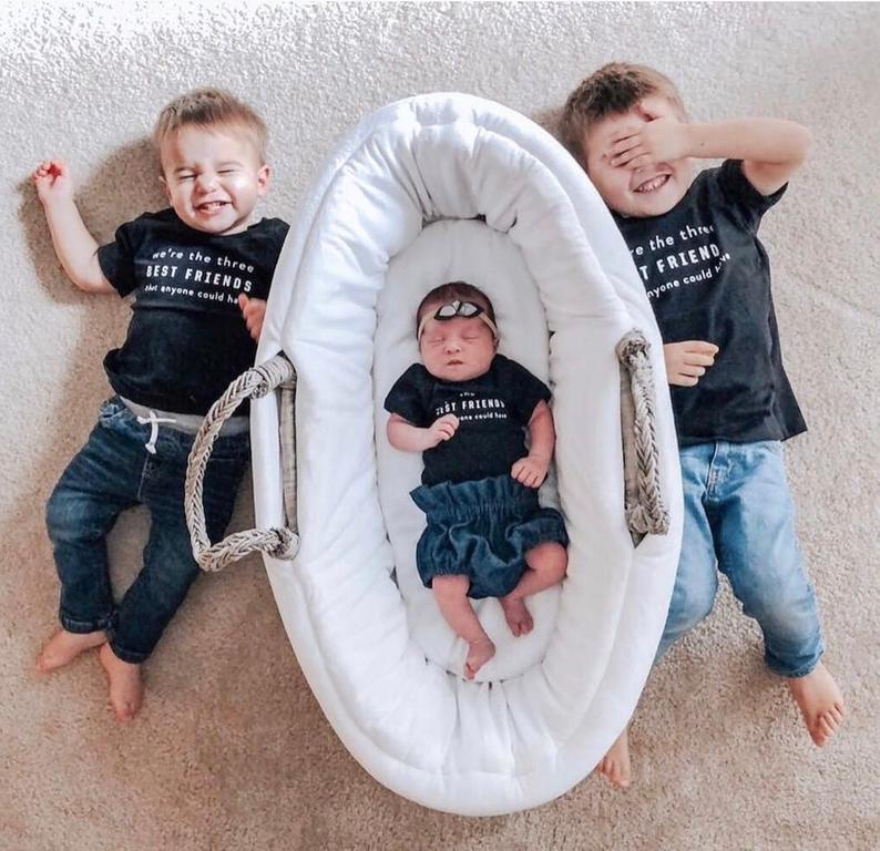 Zwei Beste Freunde Passenden Geschwister Outfit groß Bruder Outfit Große Schwester Outfits Baby Ankündigung Sommer T-Hemden Neue Baby Offenbaren