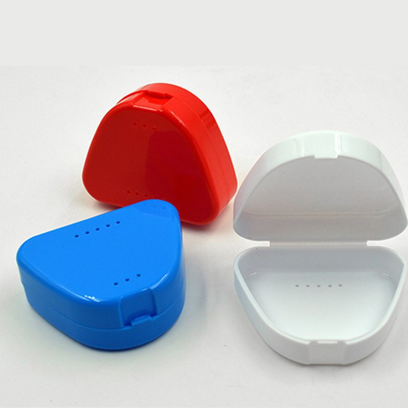 Plastic Dental Retainer Valse Tand Opbergdoos Prothese Zorg Case Gebitsbeschermer Container Houder Rood Wit Kunstgebit Case Organizer