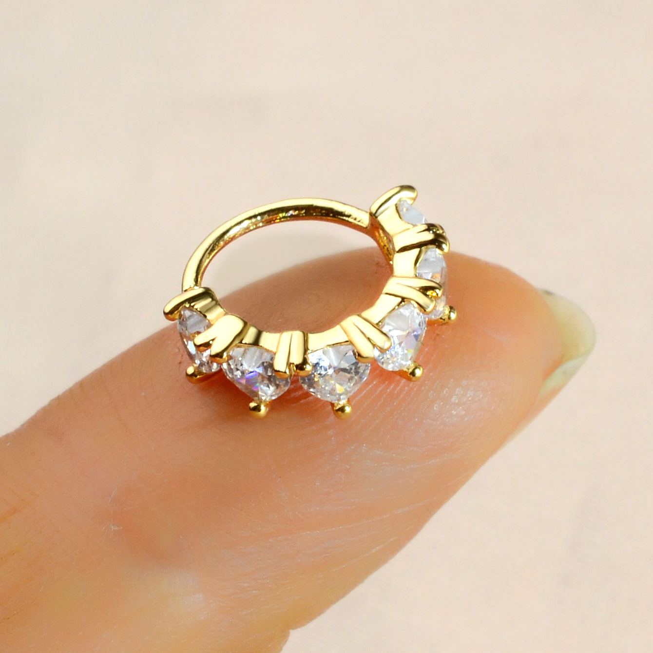 1pc krystal cz næseringe næsebor hjerte klikker septum næse hoop ring tragus brusk helix ørering næse piercing smykker: Guldfarve