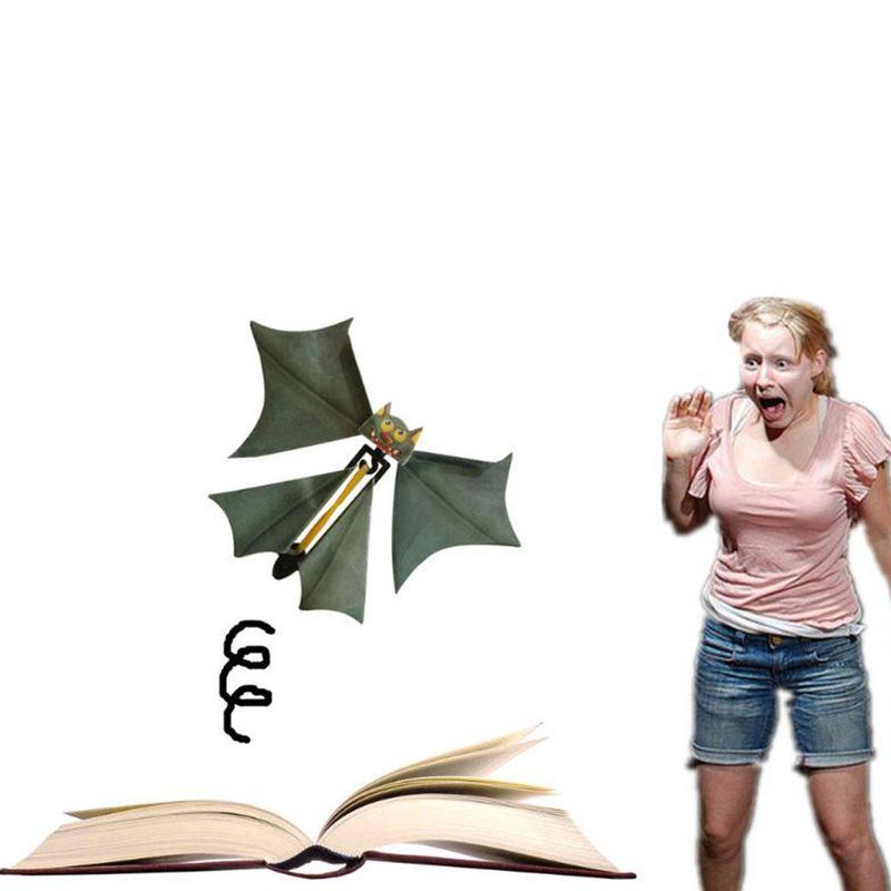 Magic Flying Bat Flutter Kaart Prank Vliegende Papier Vleermuizen Partys Decoratie Speelgoed Squeeze Card Grappige Halloween Terror J2E5