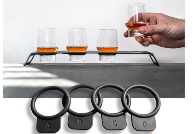Nyhet gommen utvecklingsverktyg för whisky bar 4 st whisky provsmakning glas med silikon flaska etiketter flygbricka fäste: Default Title