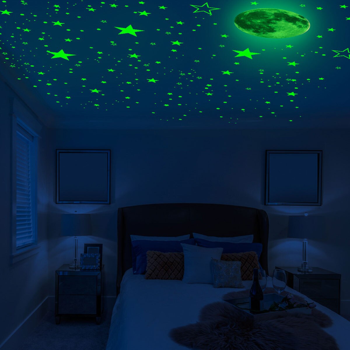 1049Pcs Glow in The Dark Stars and Moon Wall Stickers Adhesive Glowing Stars Beautiful Wall Decals Kids Room Ceiling Walls Decor