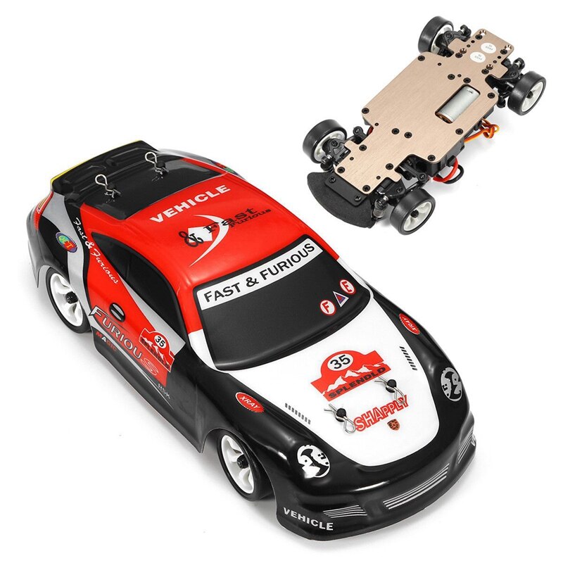 Wltoys 1pz K969 1/28 2.4G 4WD Spazzolato RC auto deriva Ad Alta Velocità auto Giocattolo, spina di UE & 1pz Palla Regolabile Differenziale