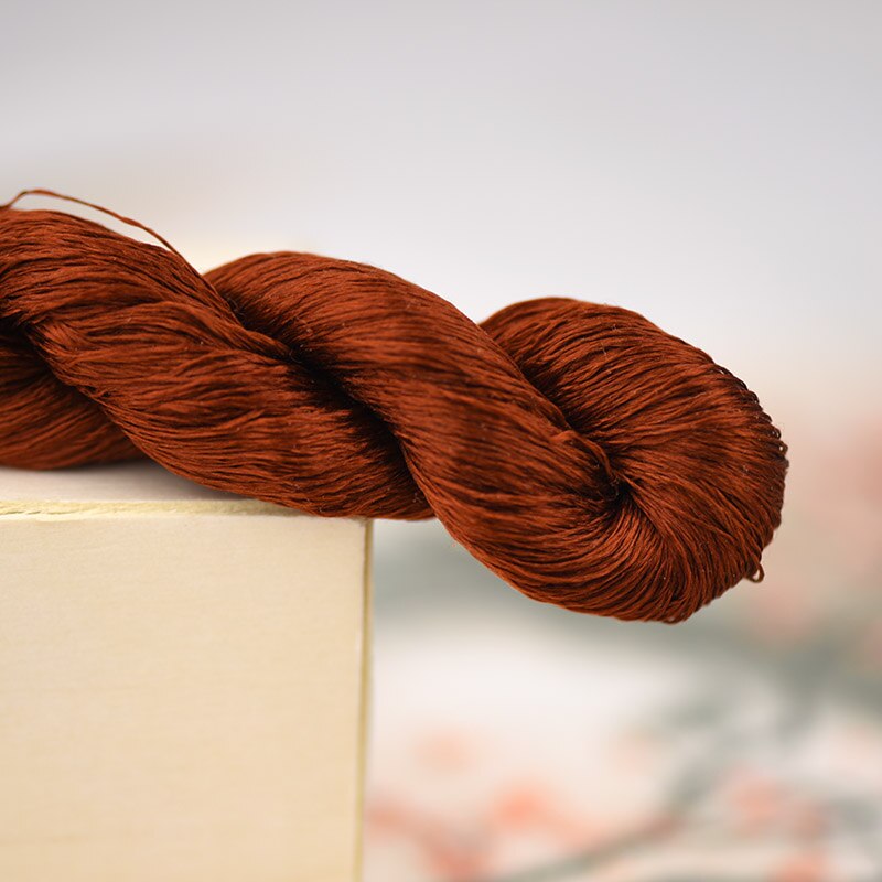silk embroidery thread / 100% silk thread /hand embroidery embroider cross stitch/Reddish brown/12 gradient colors: 11