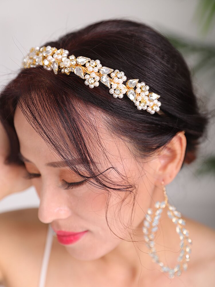 Glimmende gouden bruidshaarband en oorbellen, strass-hoofddeksels, kristallen bruidskroonkapsels, bruidshaaraccessoires voor vrouwen