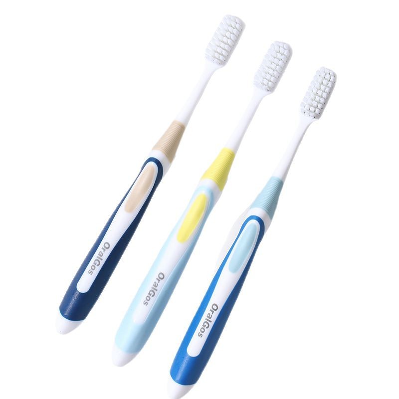 Cepillo de dientes de cerdas suaves de alta gama de lujo de británica de 3 piezas para uso en adultos, con alambre de plata fino para cuidar las encías,: Default Title
