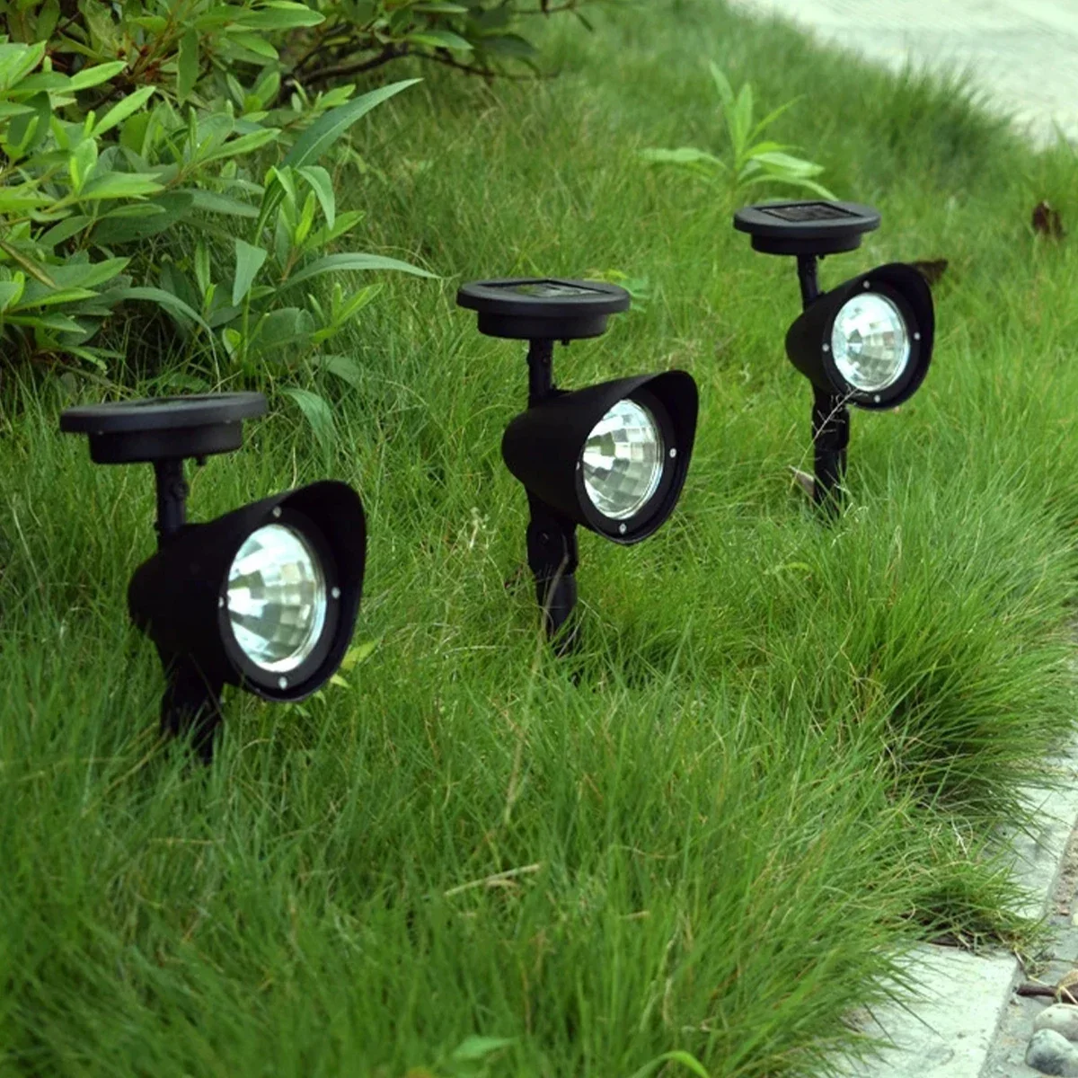 draussen LED Solar- Scheinwerfer Garten Lichter Landschaft Dekoration IP65 Wasserdicht für Rasen Hof Weg Baum Separat Lampe
