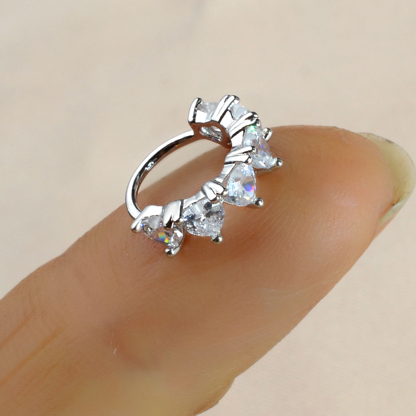 1pc krystal cz næseringe næsebor hjerte klikker septum næse hoop ring tragus brusk helix ørering næse piercing smykker: Forsølvede